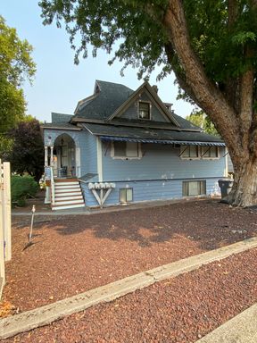 1 Bedroom - 1 Bath | Fully Furnished | Short Term Lease option available