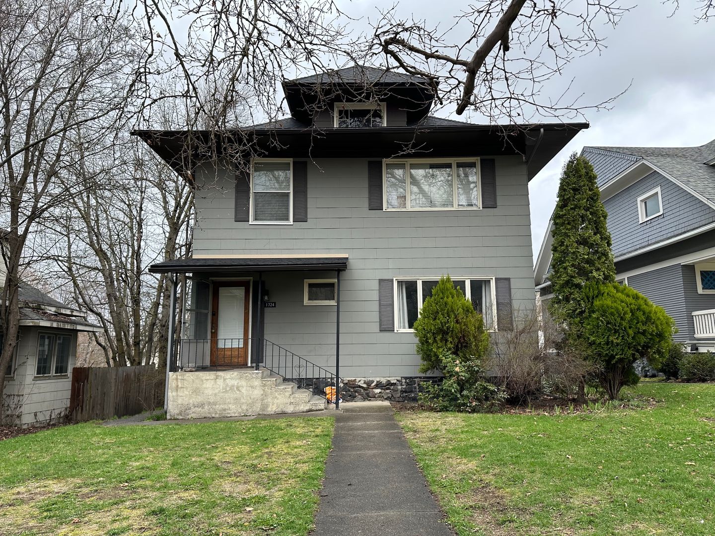 Spokane Apartment: 1724 W 8th Ave.