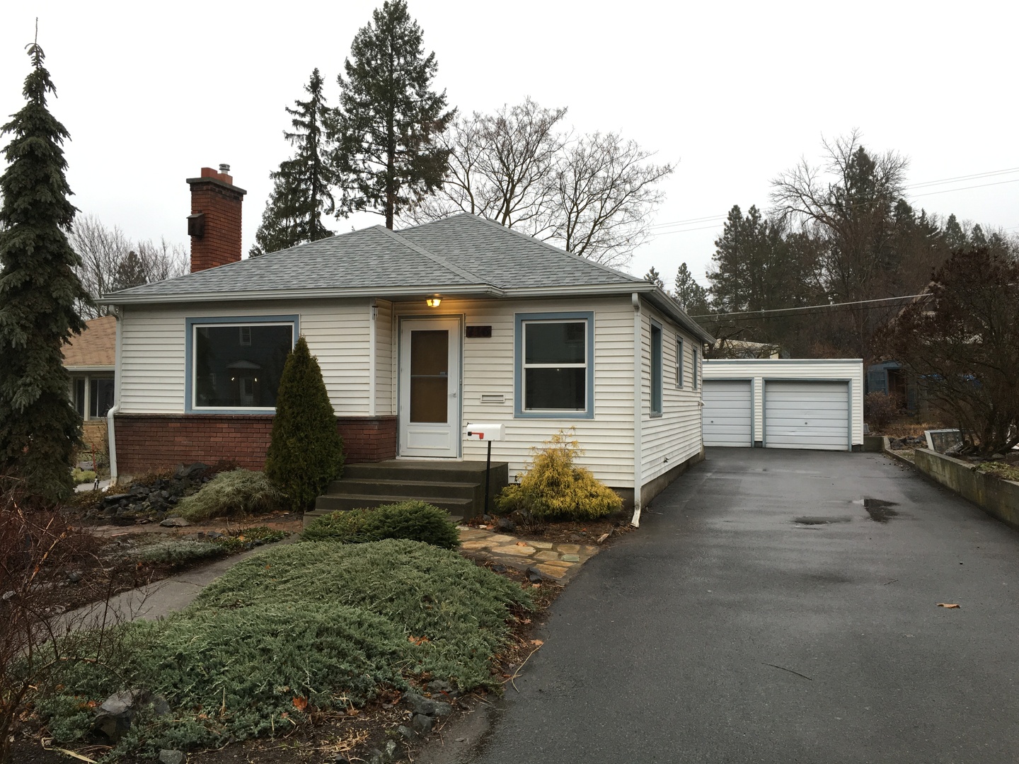 Spokane Apartment: 716 W. 15th Ave.