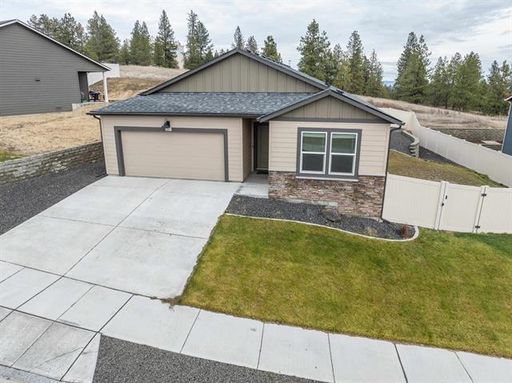 Newer 4 Bed 2 Bath Home in the Cheney SD – photo 1