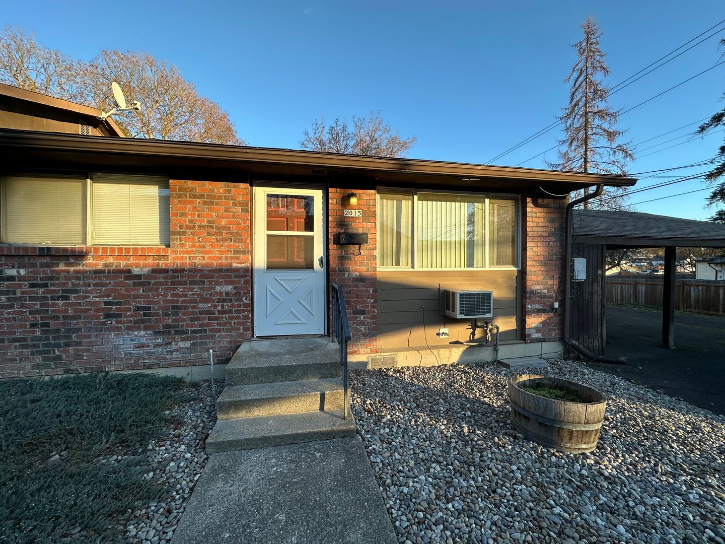 Spokane Apartment: 2017 & 2019 W. Fairview Ave.