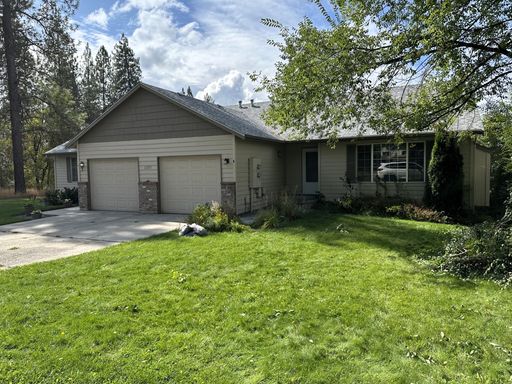 Fantastic Mead School District 2 Bedroom 1 Bath Duplex – photo 1