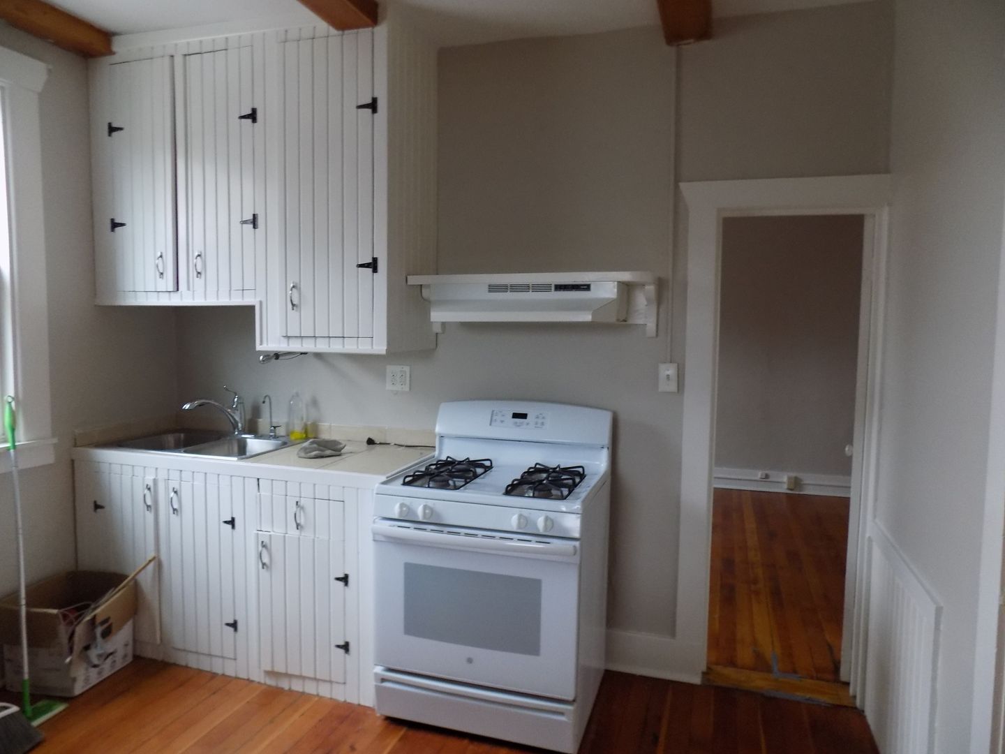 Fairfield Apartment: 115 North Main St.