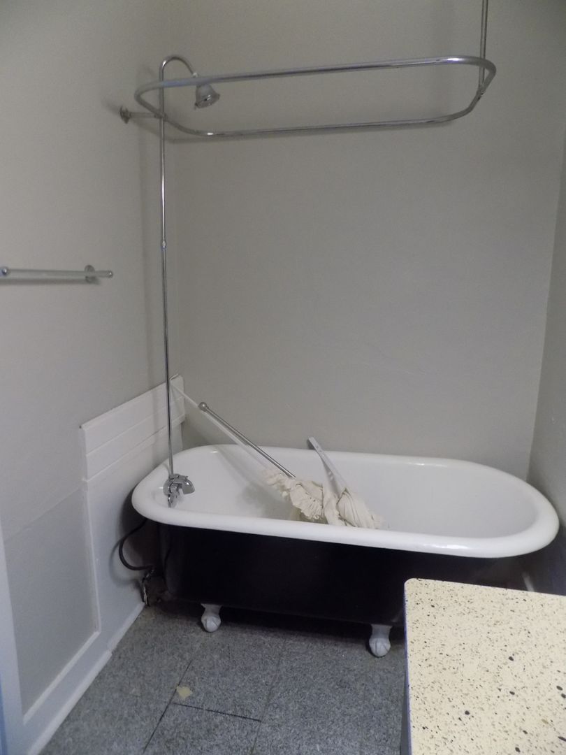 Fairfield Apartment: 115 North Main St.