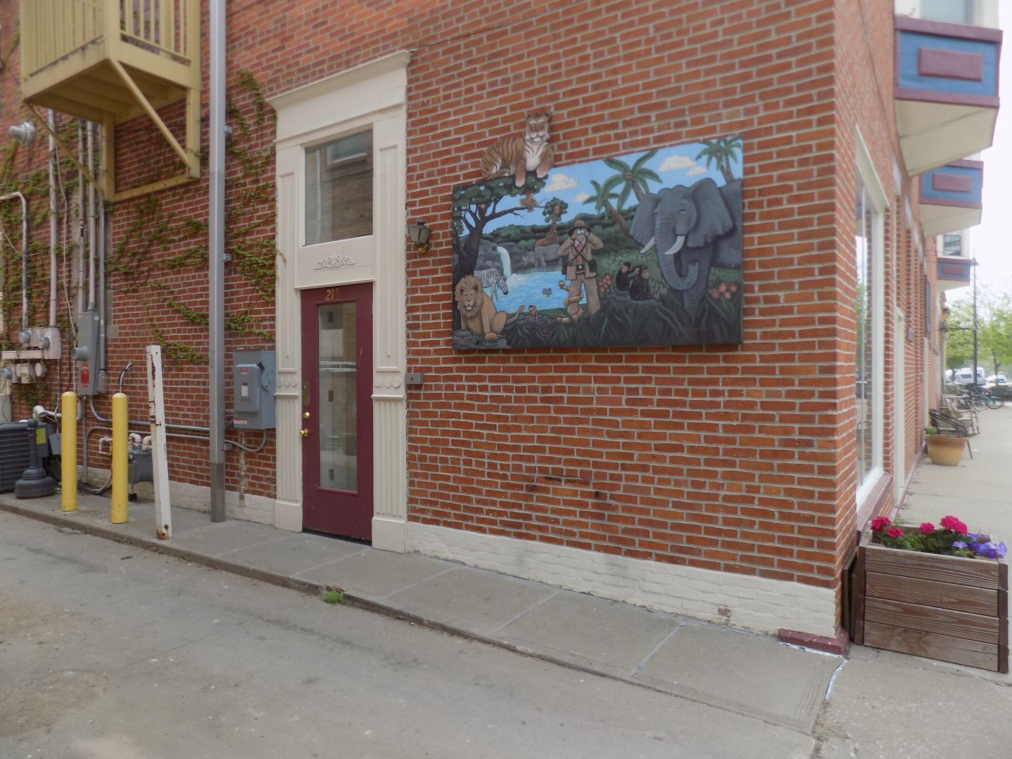 Fairfield Apartment: 101 North Main St.