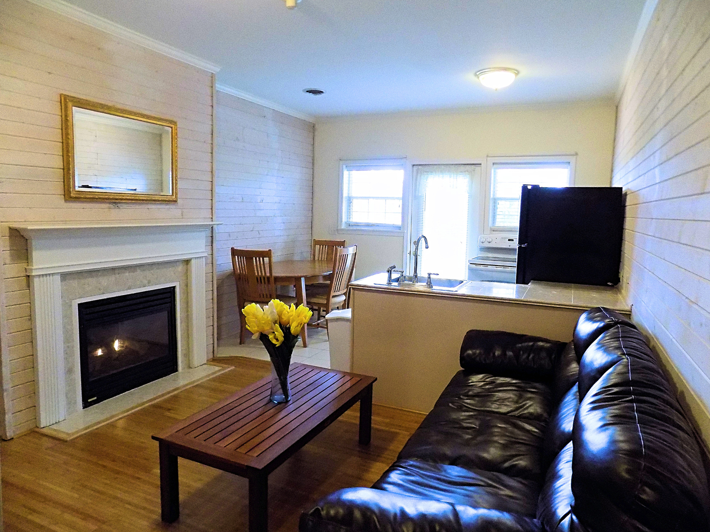 Fairfield Apartment: 1702 Rukmapura Park