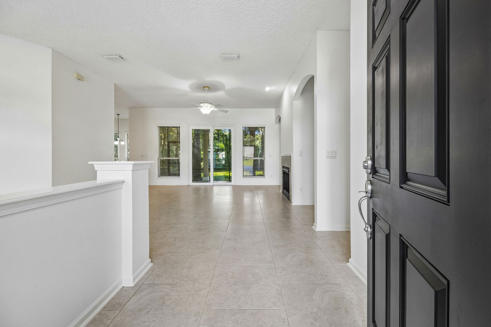 Abaco Island Dr 96081 2 of 12