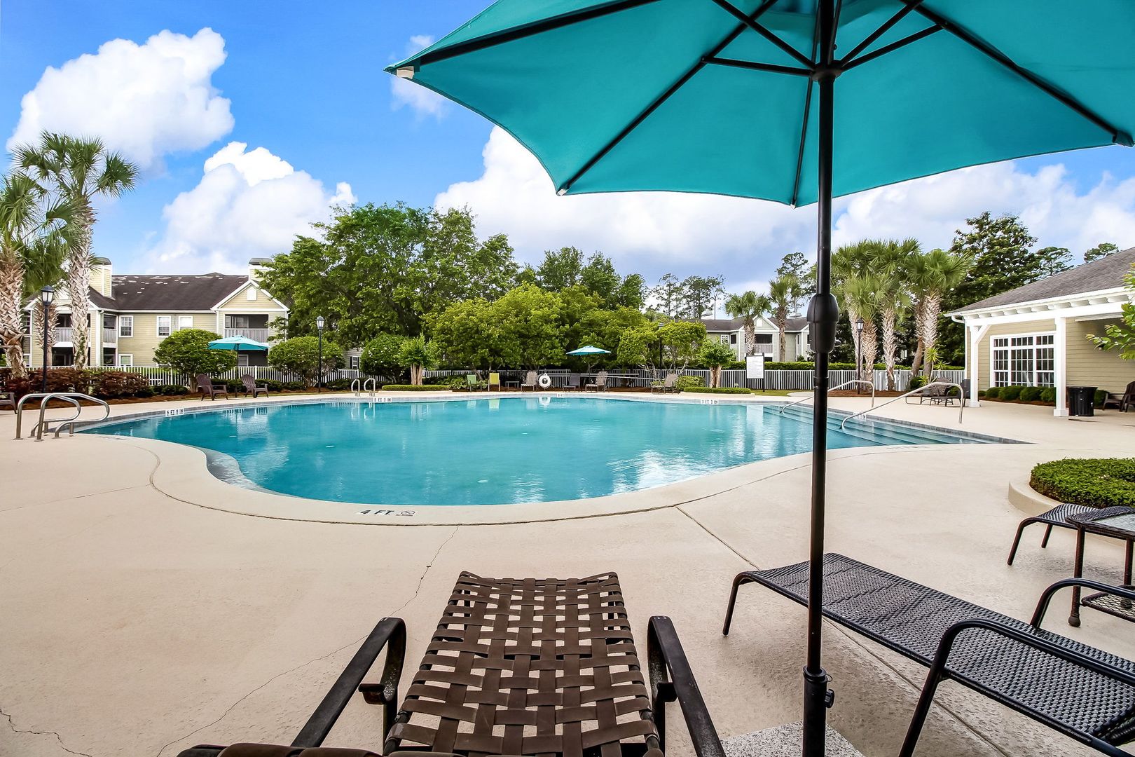 Pool at Amelia Lakes 215 (4 of 5)