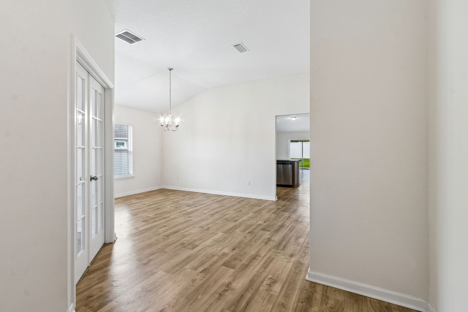 96487 Granite Trail 6 of 32