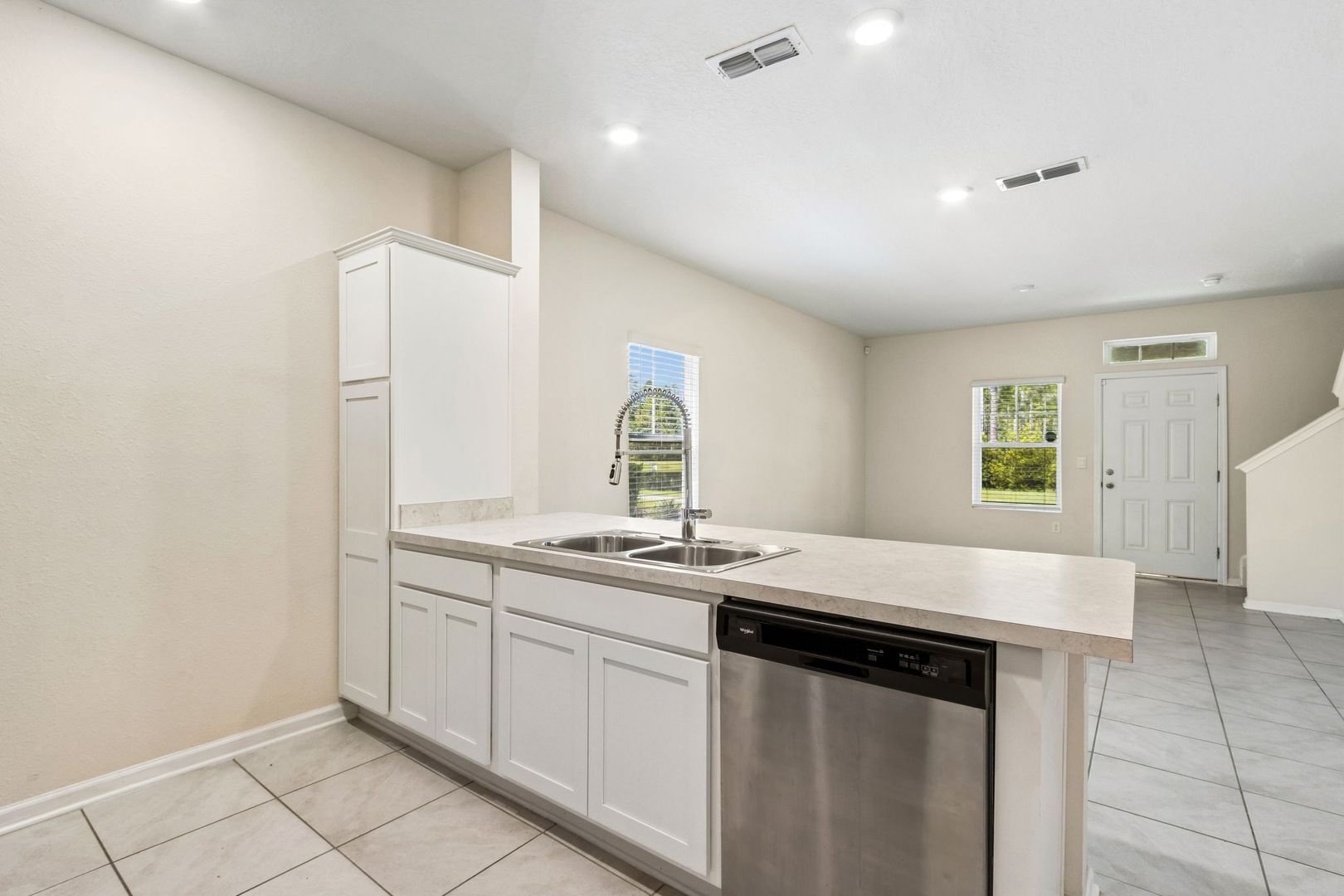 86928 Mainline Rd 9 of 12