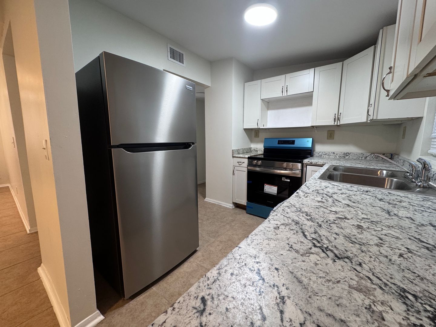 108 N 19th Street 7 of 12