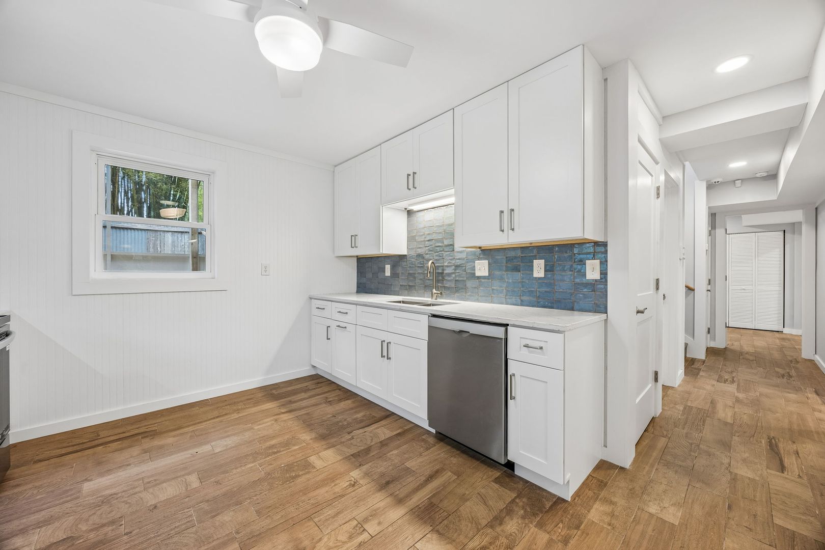 3779 1st Avenue 5 of 12