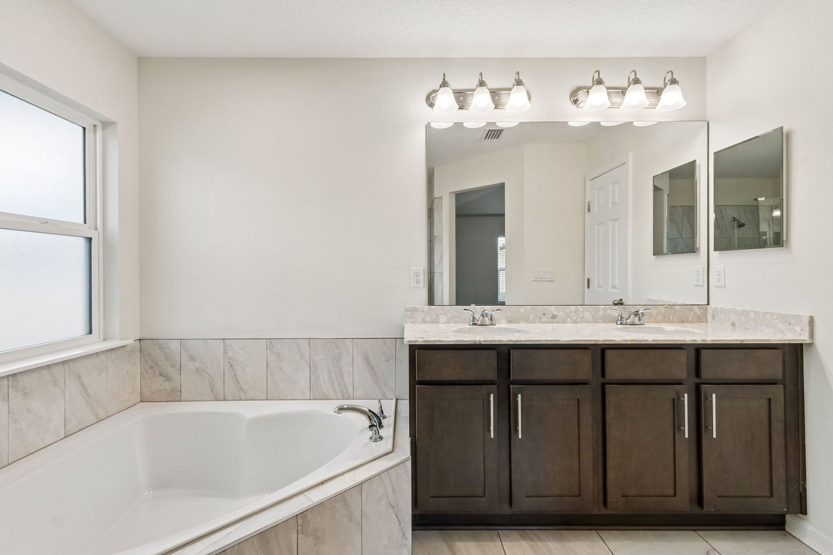 96487 Granite Trail 18 of 32