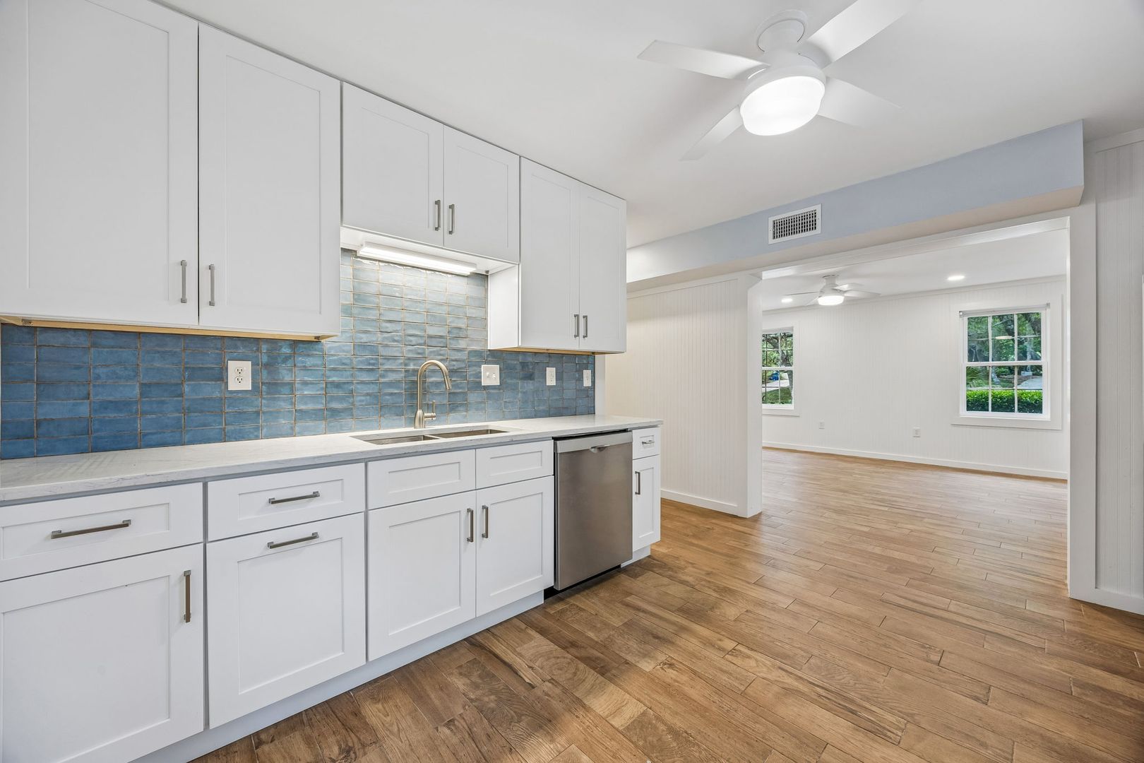 3779 1st Avenue 6 of 12