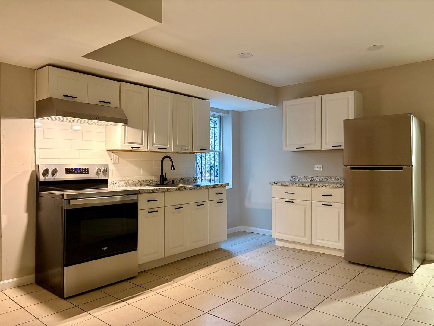 Newark Apartment: 169-171 Osborne Terrace