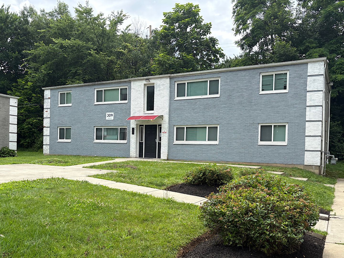 Columbus Apartment: 299-321 Martha Avenue
