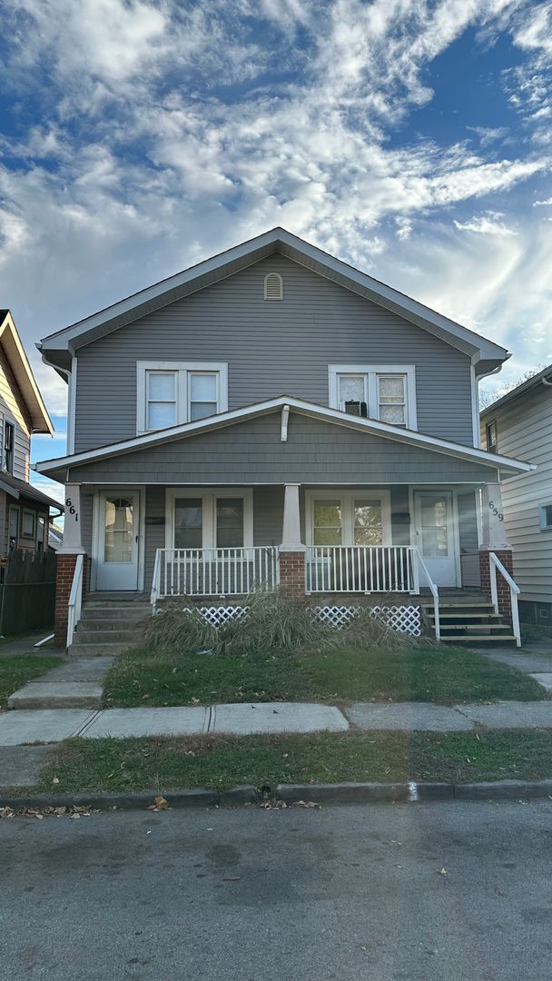 Columbus Apartment: 659-661 Hanford St.