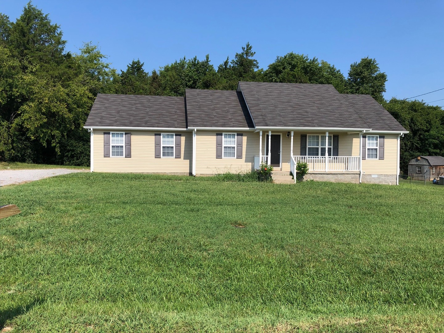 Murfreesboro House: 1620 Tellico DR