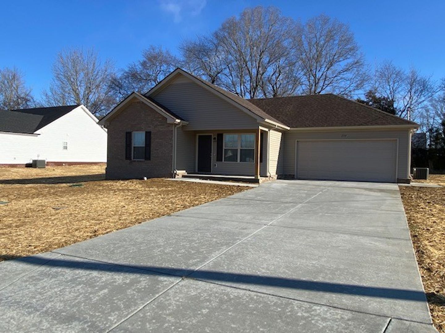 3 Bedroom 2 bath with 2 Car Garage Home For Rent!