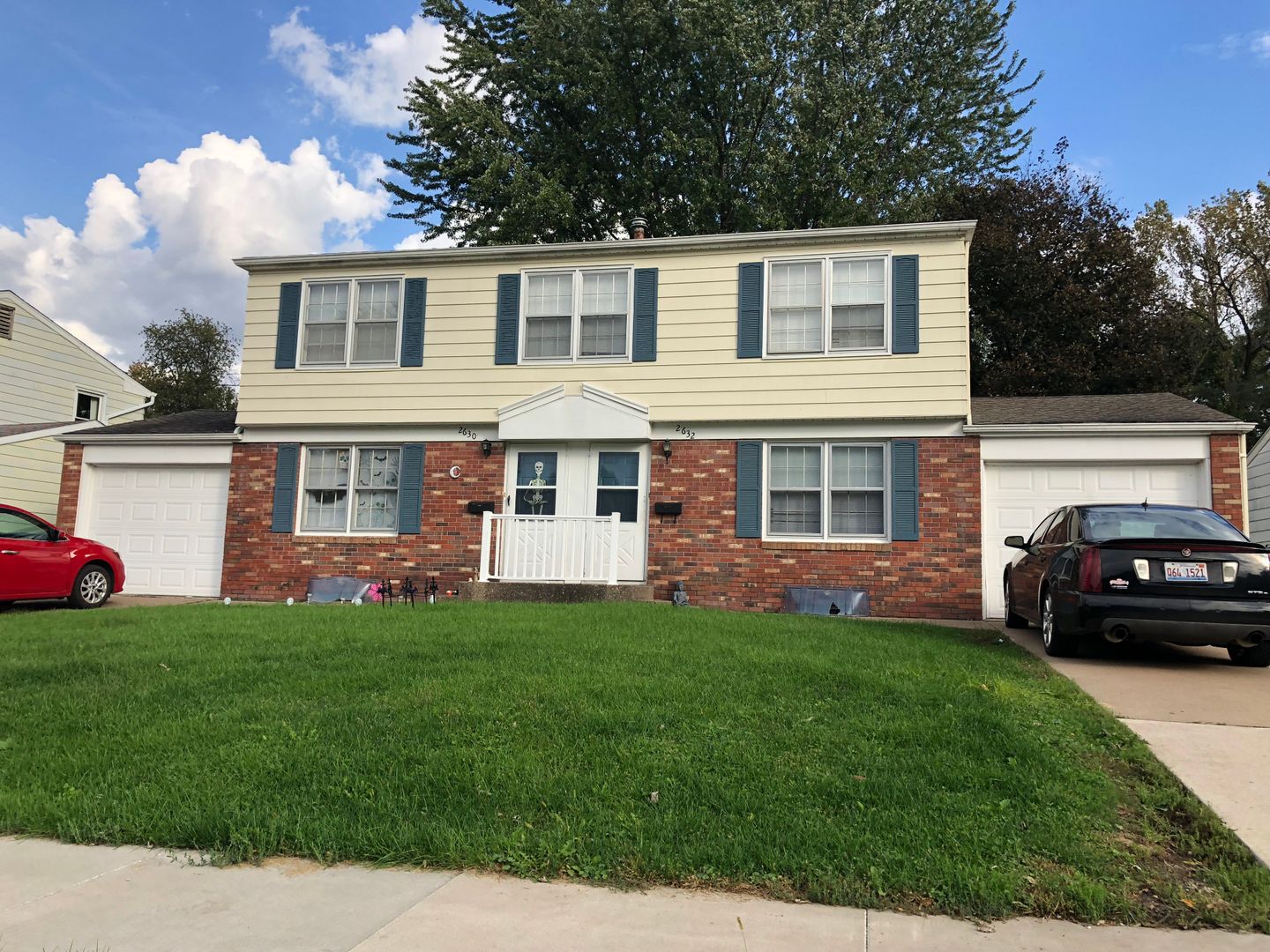 East Moline Apartment: 2630 Kennedy Dr