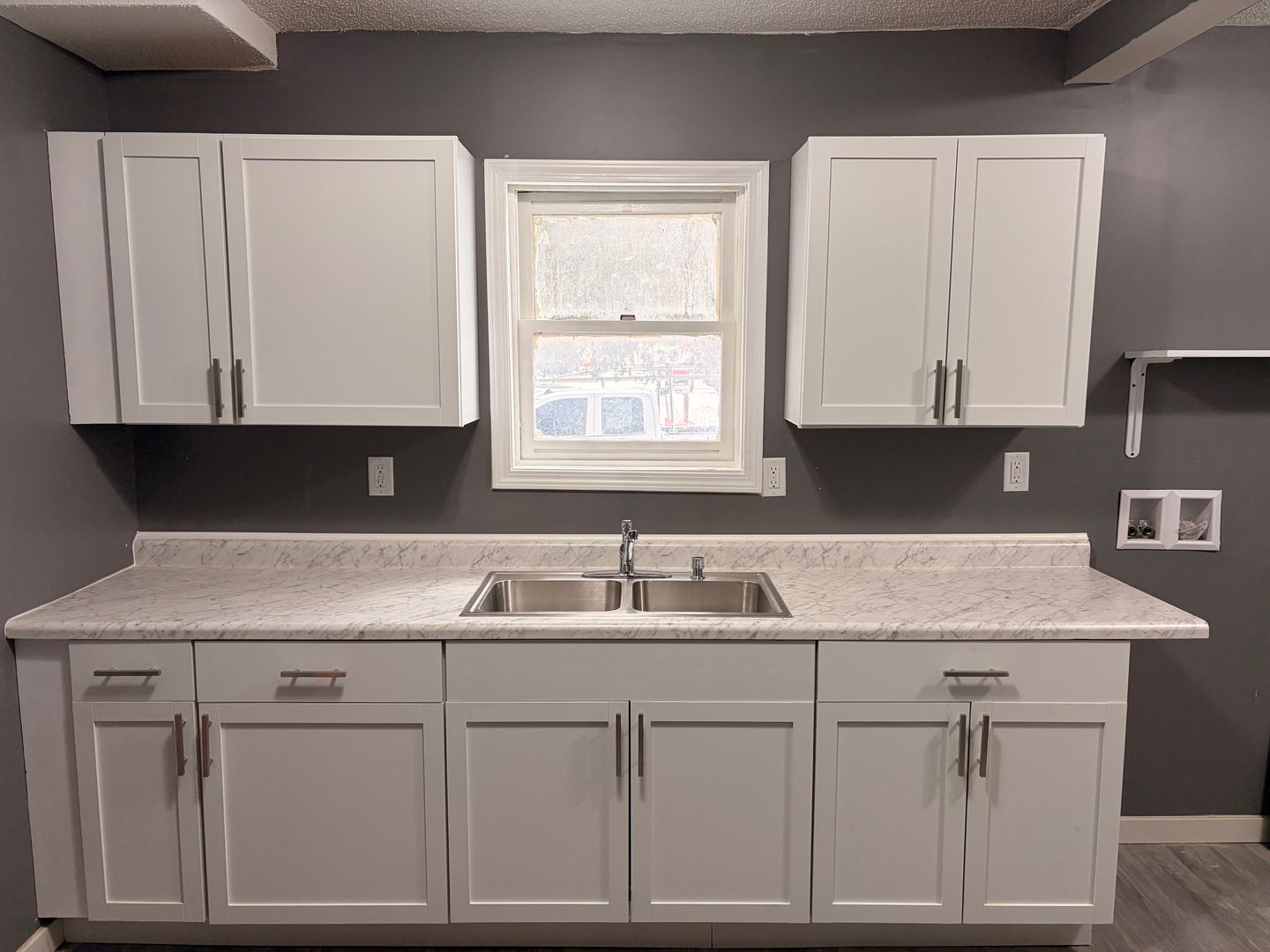 Hanover Apartment: 15 Osage Ave.