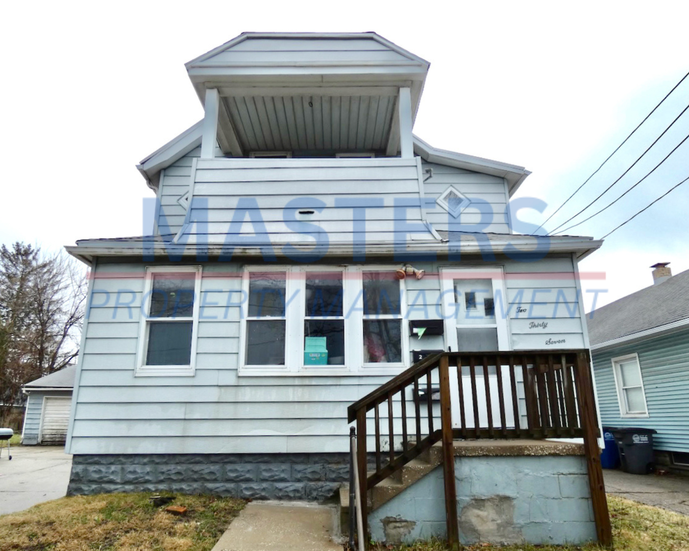 Toledo Apartment: 237 Yondota St