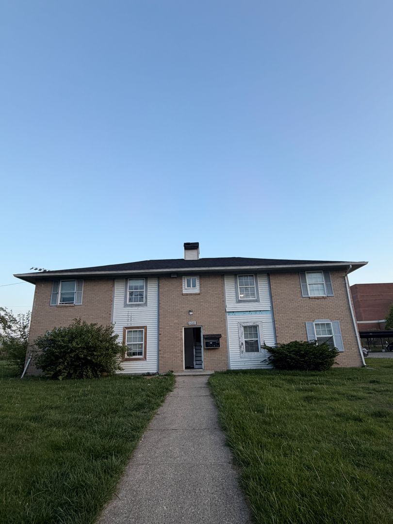 Indianapolis Apartment: 6049 Dickson Road