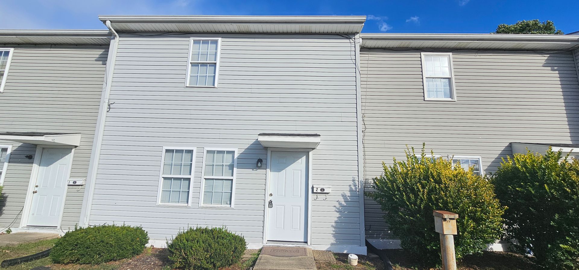 Anderson Apartment: 1610 Chase  St