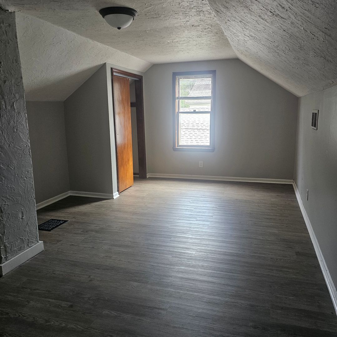 Anderson Apartment: 3000 Fletcher Street