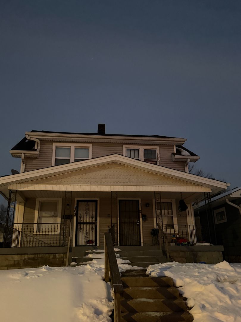 Indianapolis Apartment: 861 N Drexel Ave