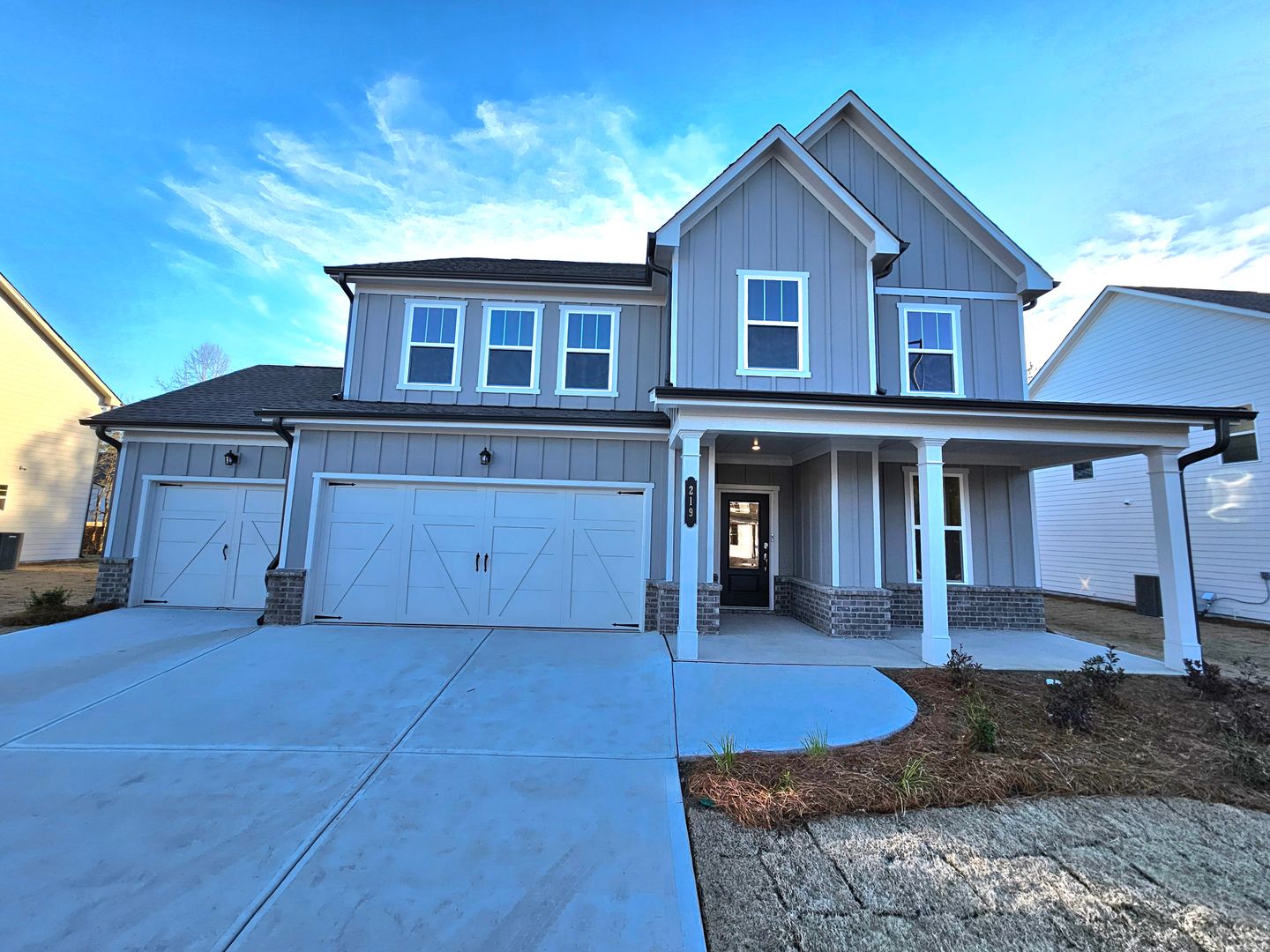 Dallas House: 219 Andalusa Court