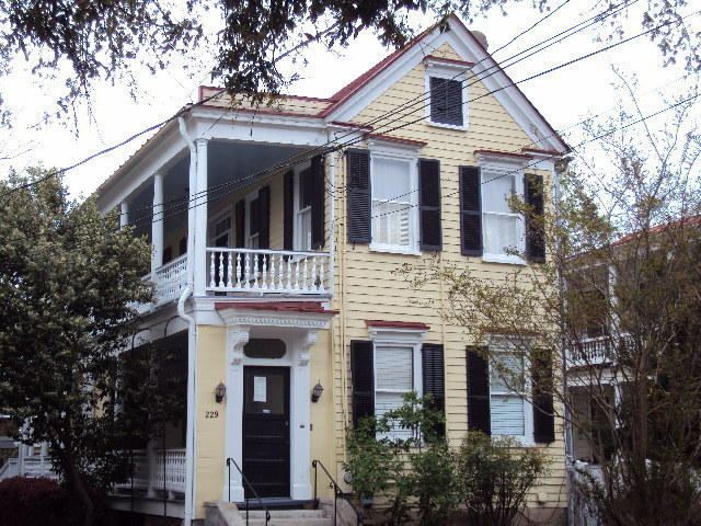 Charleston Apartment: 229 Rutledge Avenue