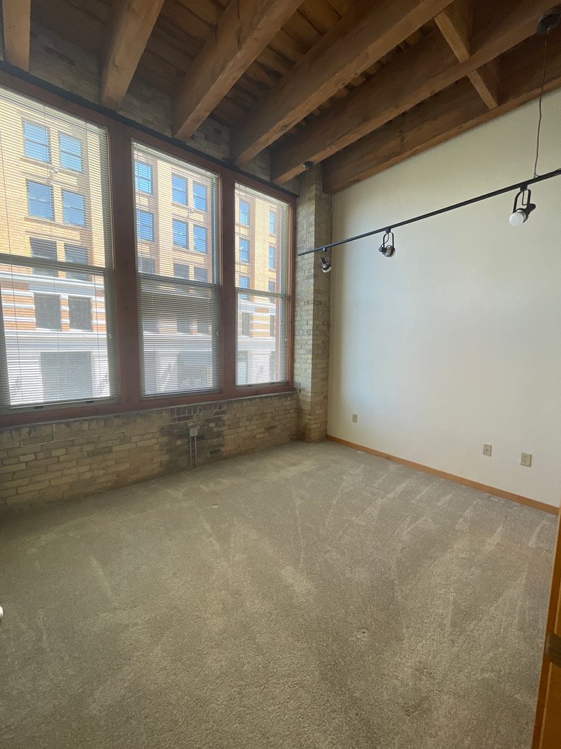 RiverView Lofts, LLC 8 of 13