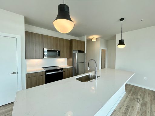 Loomis Crossing - 2 bedroom / 2 bath - 2E – photo 1