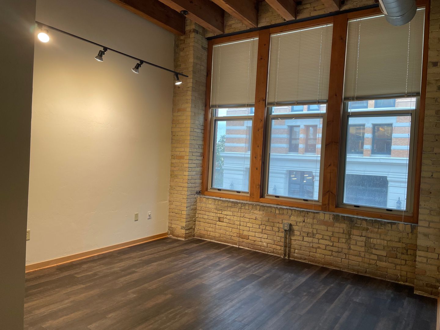RiverView Lofts, LLC 7 of 12