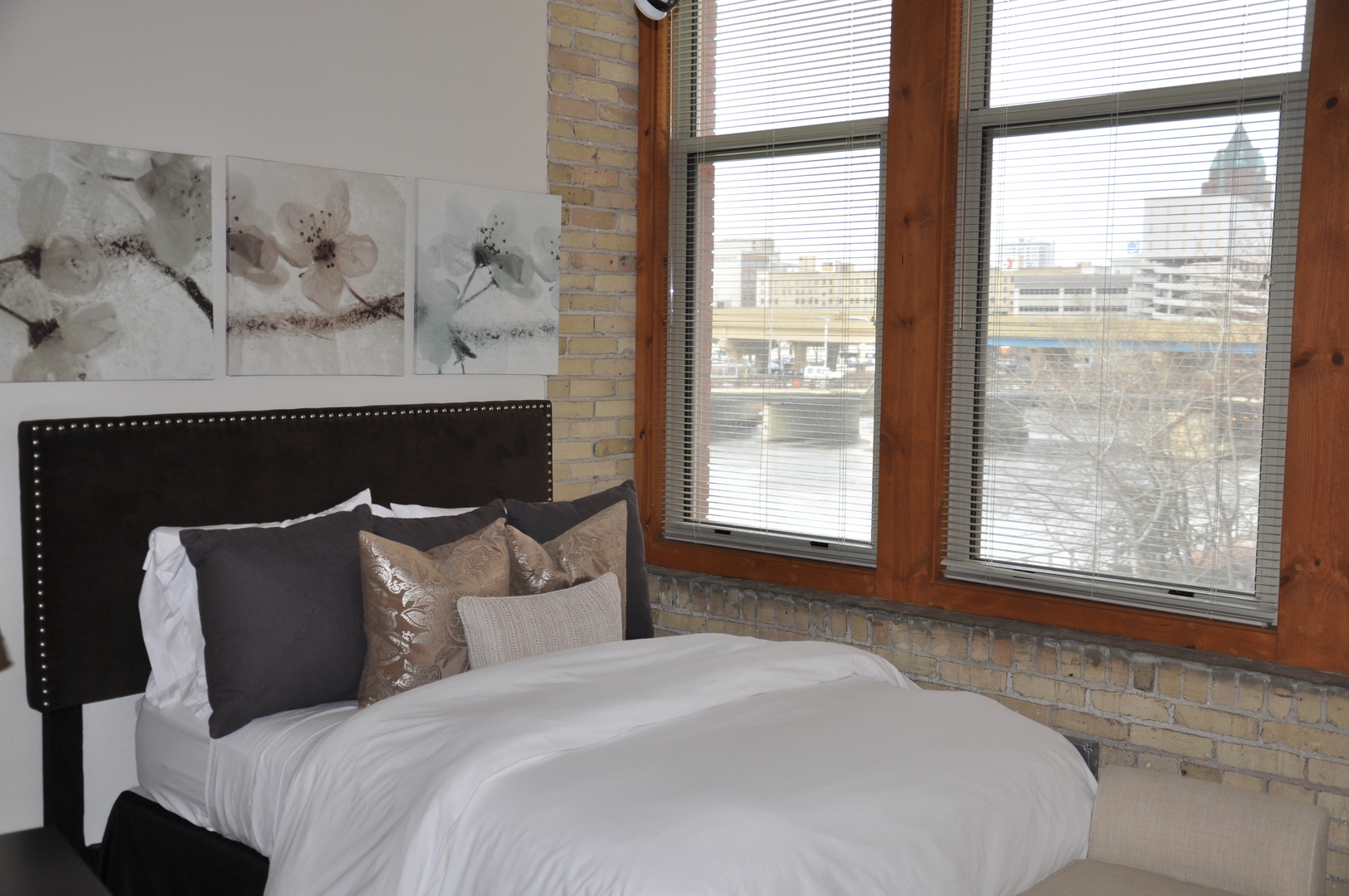 RiverView Lofts, LLC 3 of 13