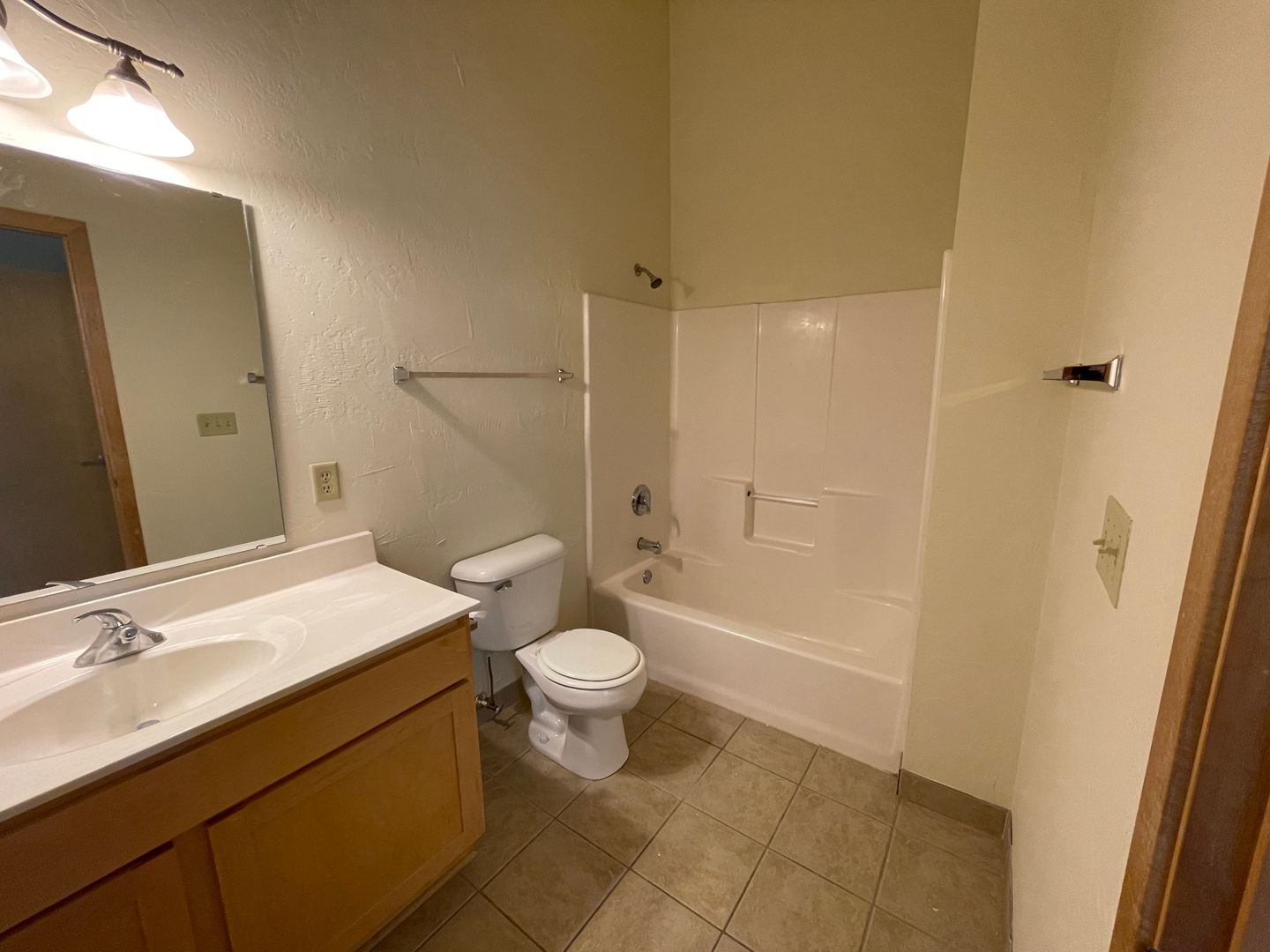 RiverView Lofts, LLC 6 of 12