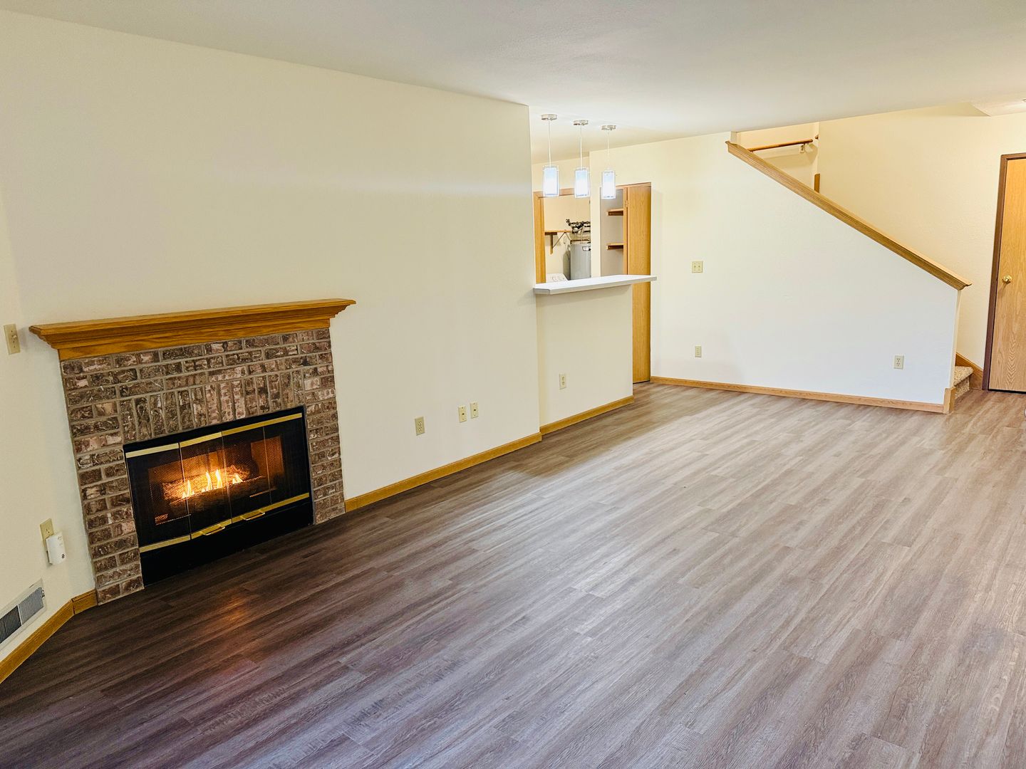 Waukesha Apartment: 2600 -  2610 Fielding Lane