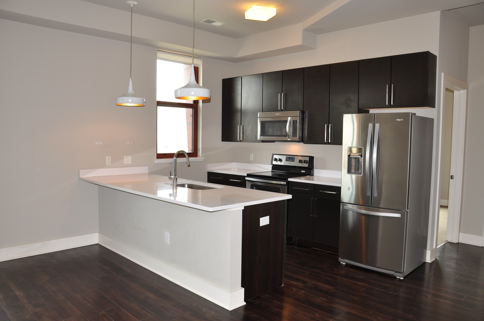 Milwaukee Apartment: 2217 N. Prospect Avenue