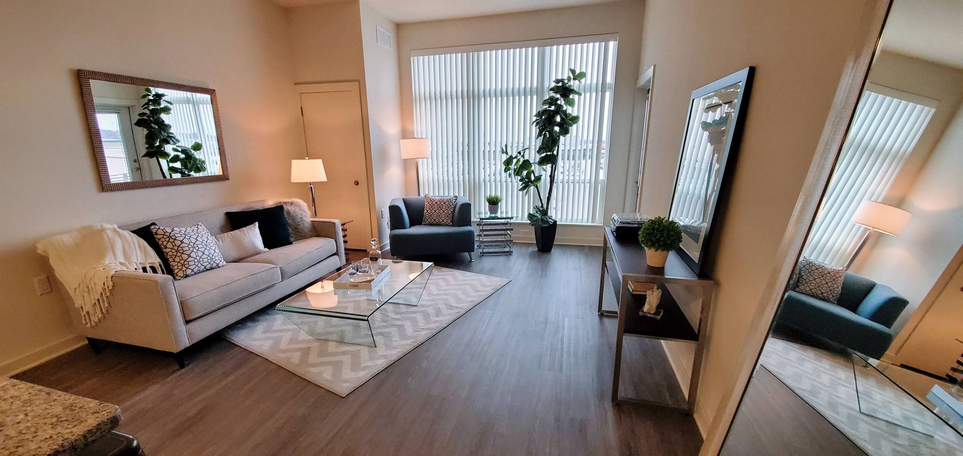 Greendale Apartment: 5204 S 76th Street