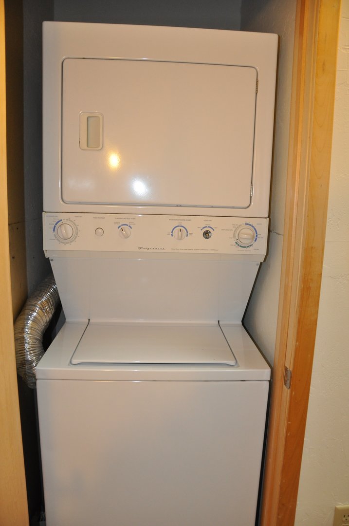 Laundry room at RiverView Lofts, LLC (2 of 2)