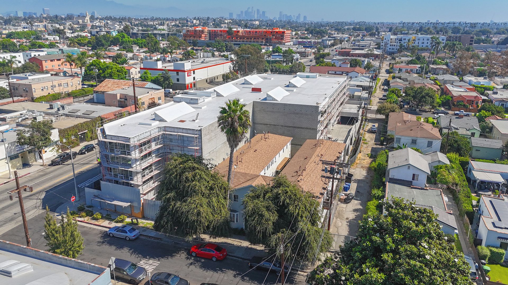 Los Angeles Apartment: 3406 Virginia Road