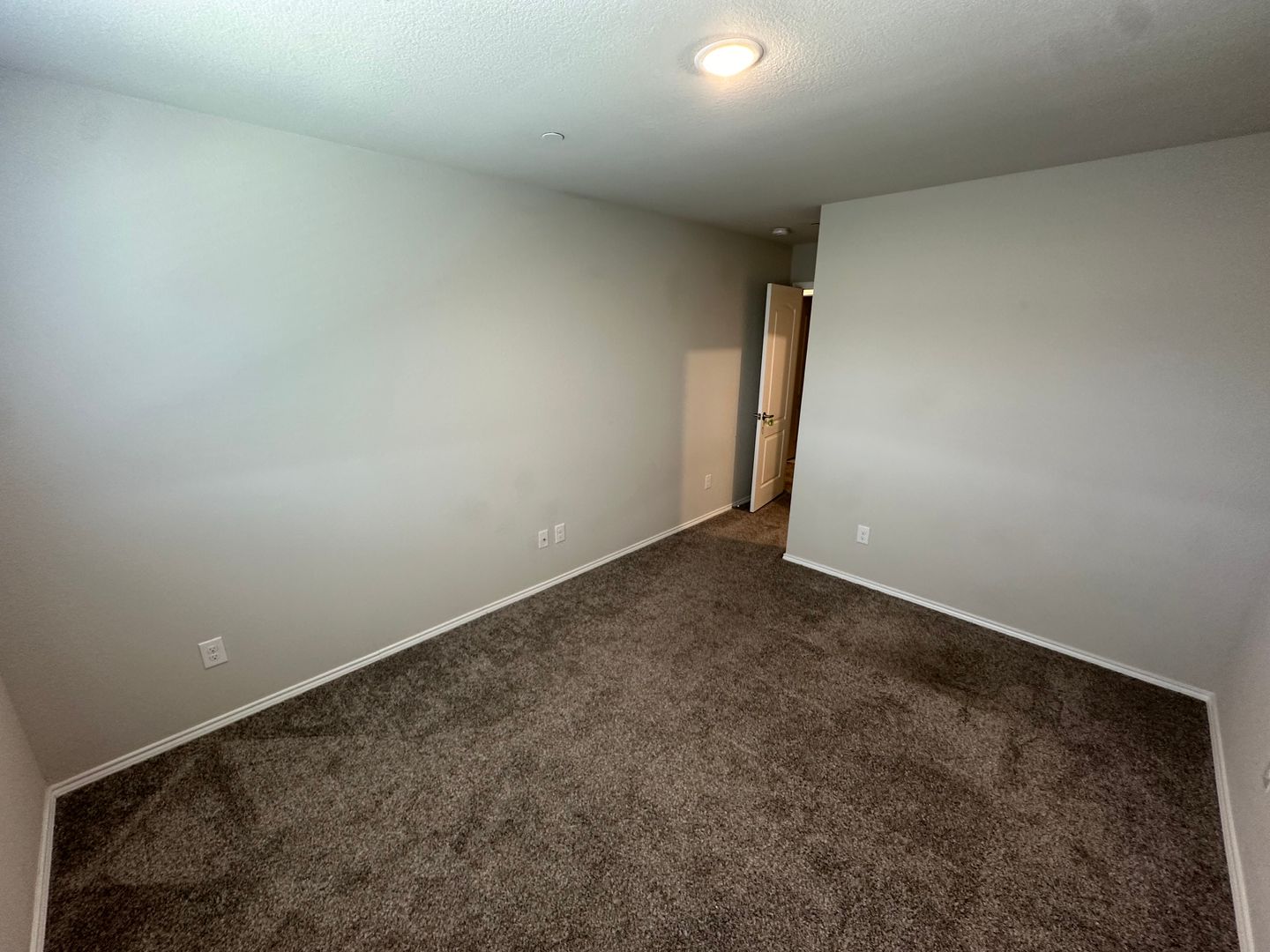 3345 Cricket Drive 12 of 14