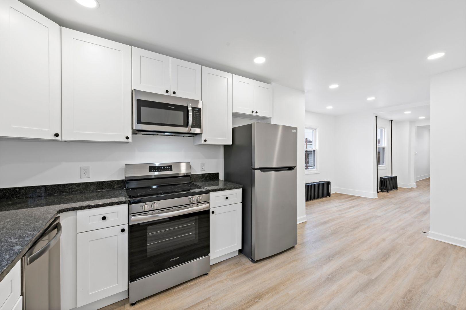 Lehighton House: 348 N 1st St