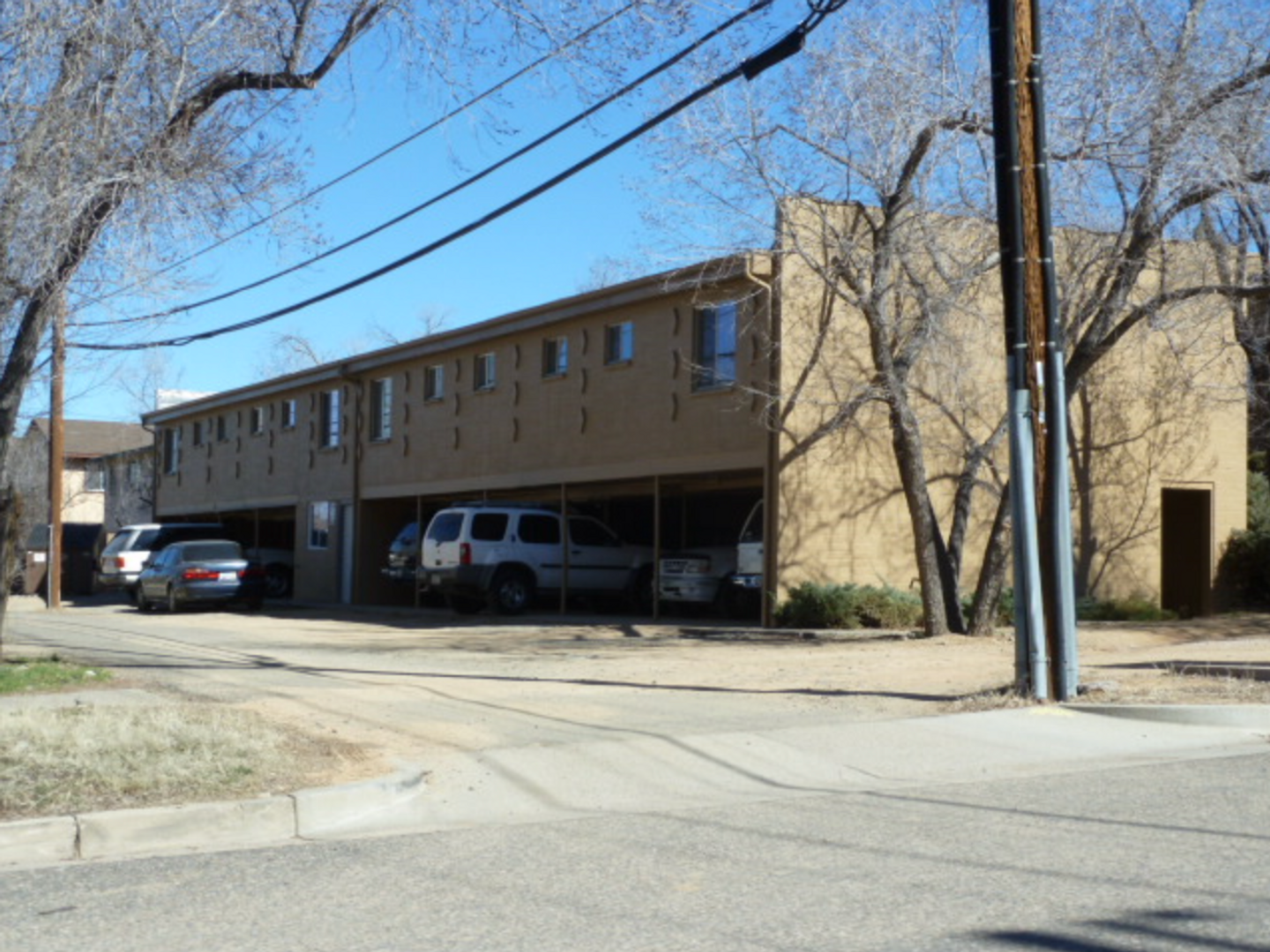 Prescott Apartment: 720 E Willis St