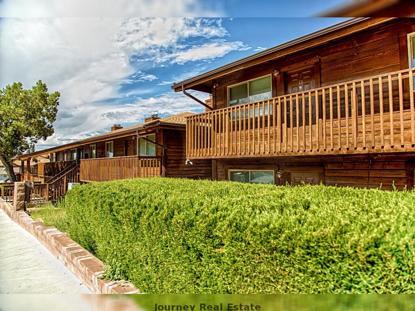 Prescott Apartment: 337 Robinson Dr