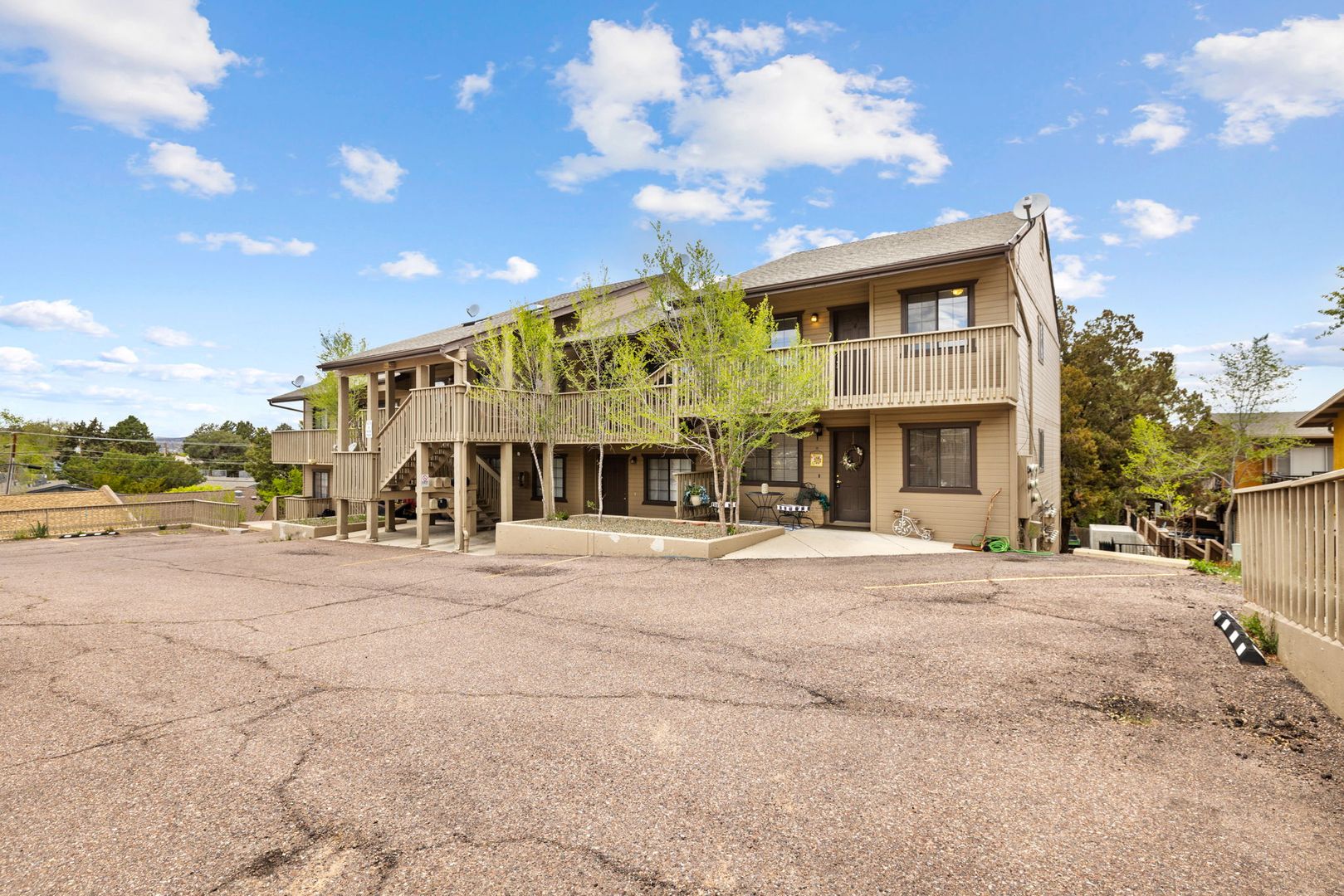 Prescott Apartment: 1004 E Goodwin St