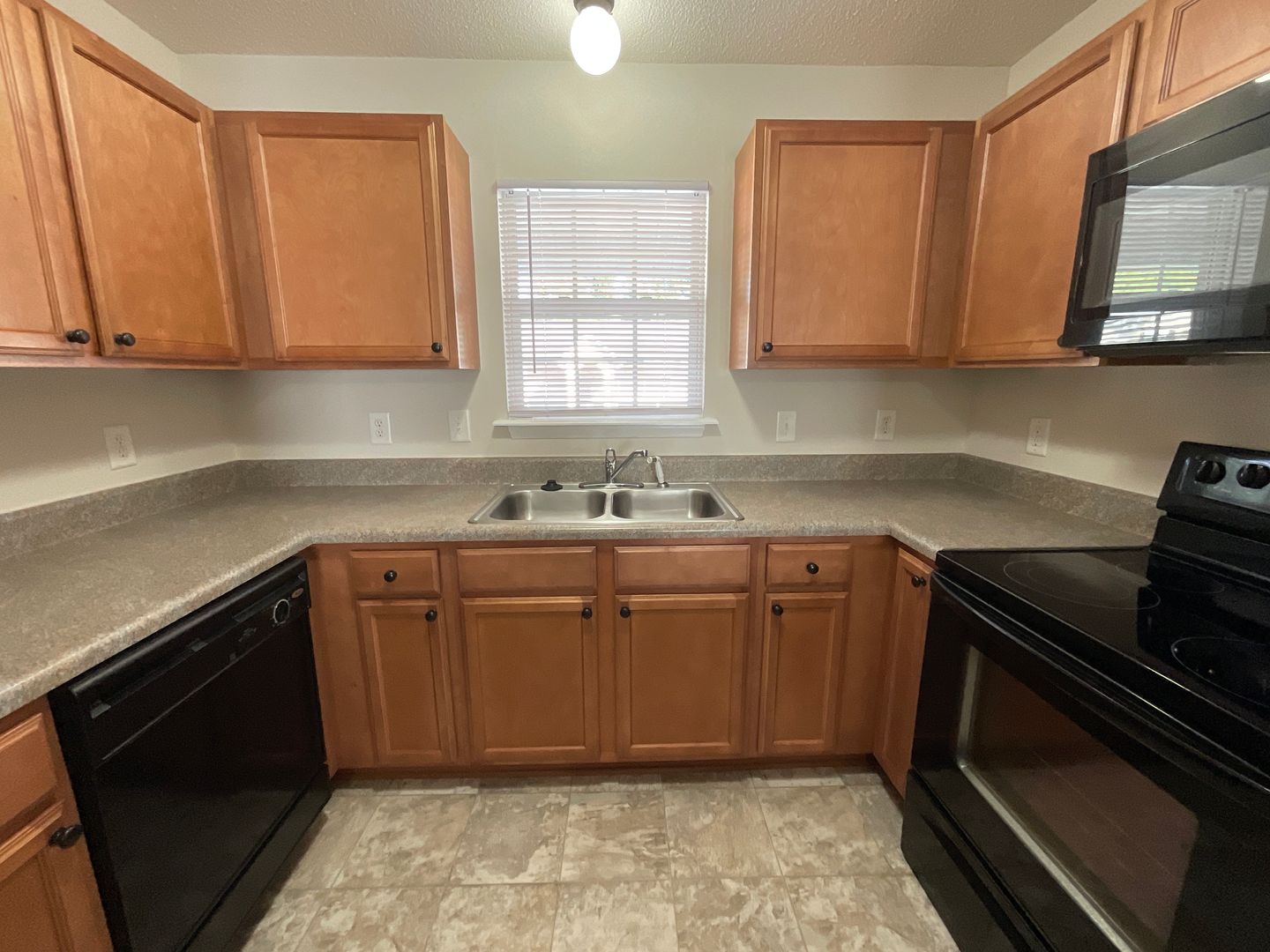 Greenville Apartment: 2707 Meridian Drive