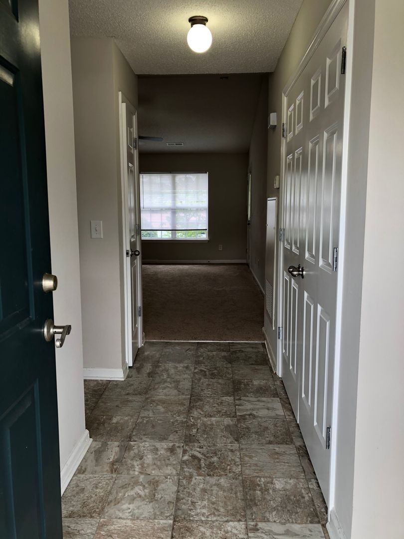 Greenville Apartment: 2707 Meridian Drive