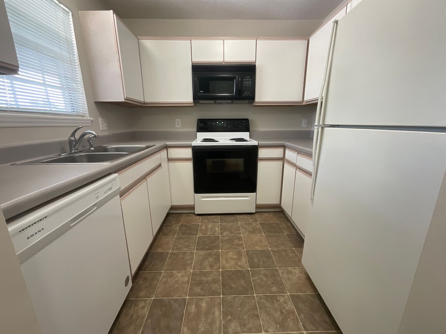 Greenville Apartment: 2707 Meridian Drive